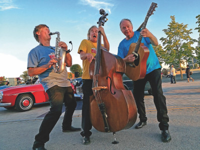 drei Franken mit dem Kontrabass
		Beatrix Radke