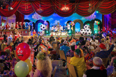 Fastnacht in Franken
		Presse Bayerischer Rundfunk